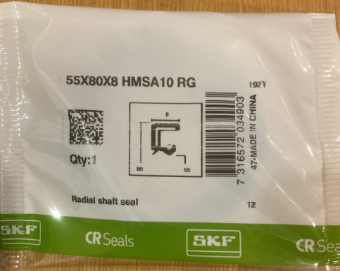 Манжетное уплотнение 55X80X8 HMSA10 RG (SKF)