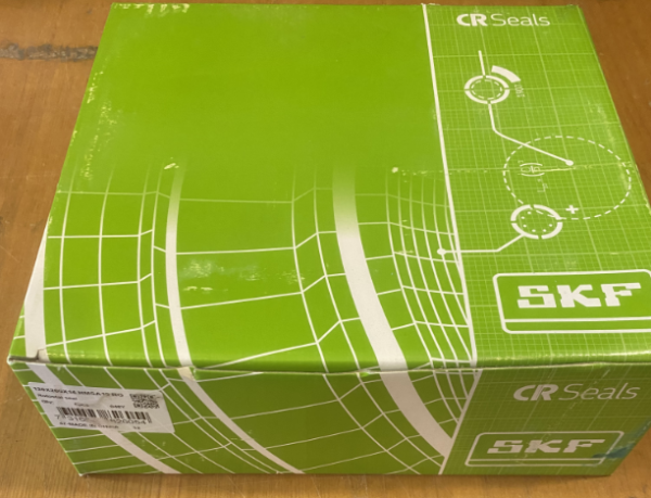 Манжетное уплотнение 120X200X14 HMSA10 RG (SKF)