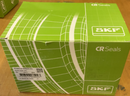 Манжетное уплотнение 60X80X10 HMSA10 RG (SKF)
