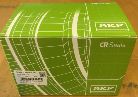Манжетное уплотнение 70X90X12 HMSA10 RG (SKF)